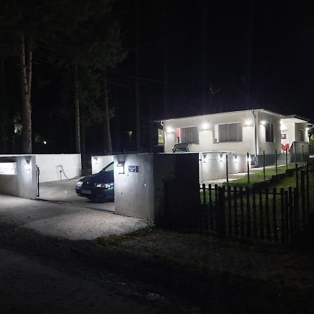 Apartmani Grza Paraćin Exteriör bild